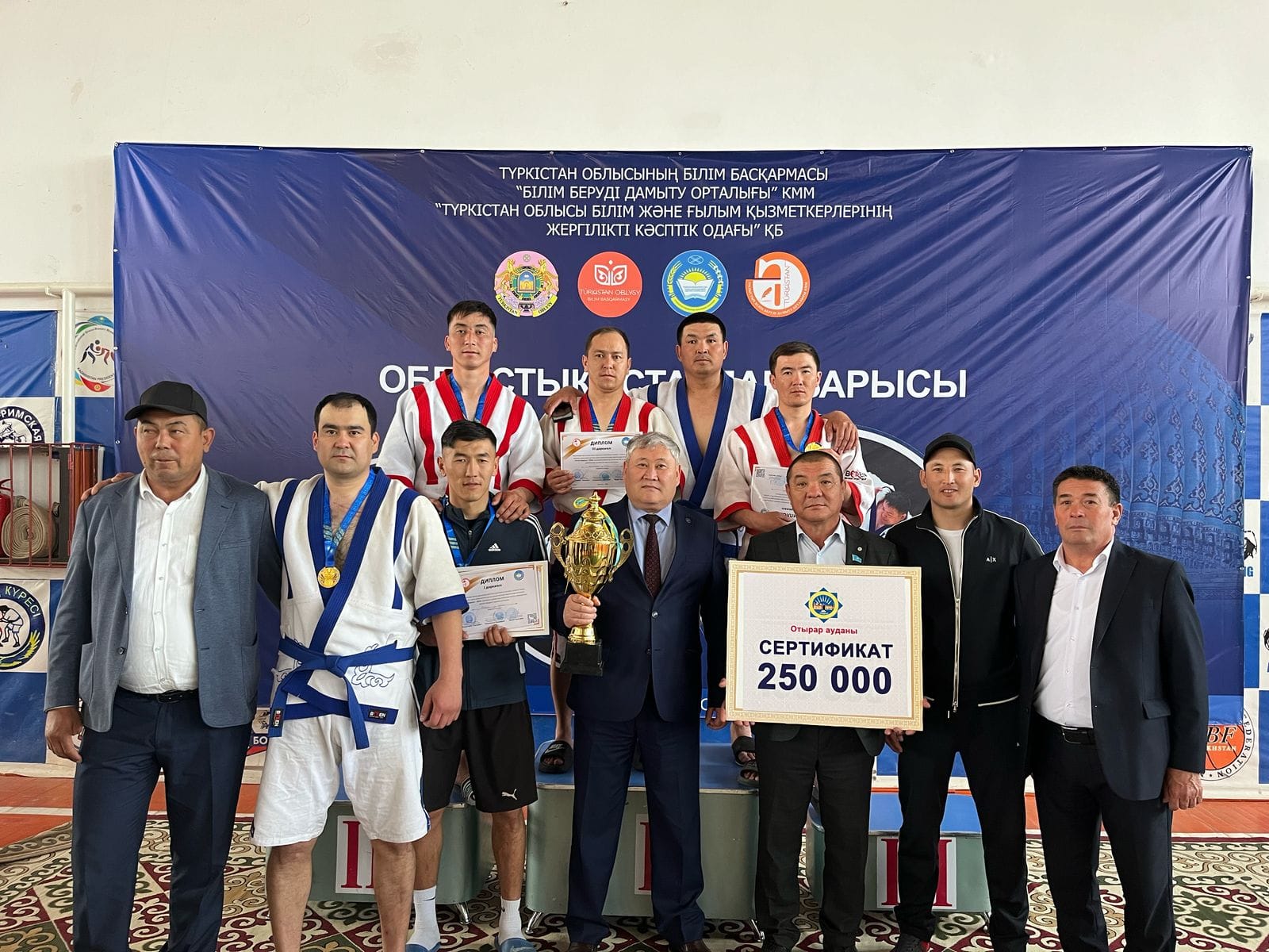 ЖҮЛДЕЛІ ОРЫНДАР ЖАУҒАН КҮН!!!