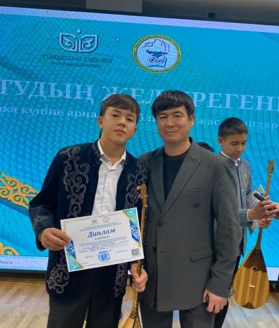 «Көк тудың желбірегені» атты жас ақындар айтысы