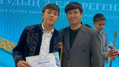 «Көк тудың желбірегені» атты жас ақындар айтысы