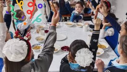  Жаңа жыл – жақсылық пен жан жылуының мерекесі!