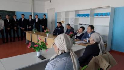 «Адал азамат – адал ұрпақ» бағдарламасы аясында үлгілі ашық тәрбие сағаты мен үлгілі ата-аналар жиналысы 