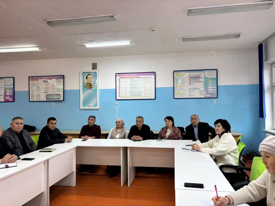 Мектебімізде Қамқоршылық кеңестің кезекті отырысы өткізілді.