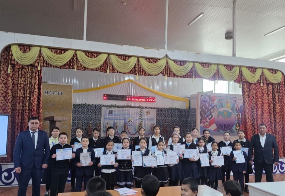 Жас дарындарымыздың әрбір жеңісі – ұстаздар еңбегі