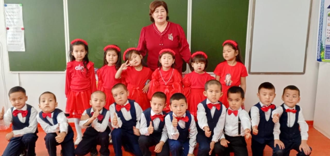  «Мерекеңмен, Анашым!» атты тәрбие сағаты