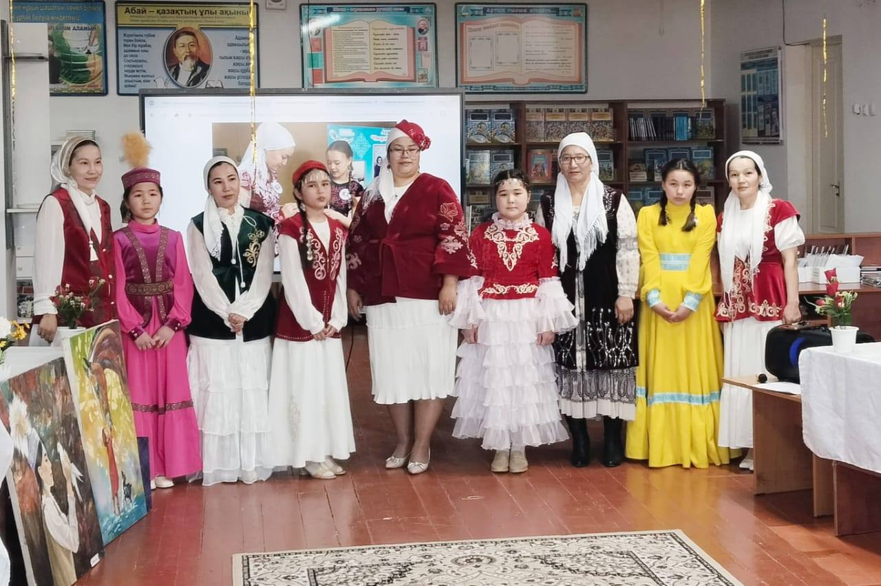  «Жеңгелер мектебі» жобасы 